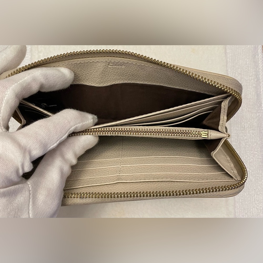 Chloe Authentic Vintage Beige Leather Long Wallet - Picture 5 of 13